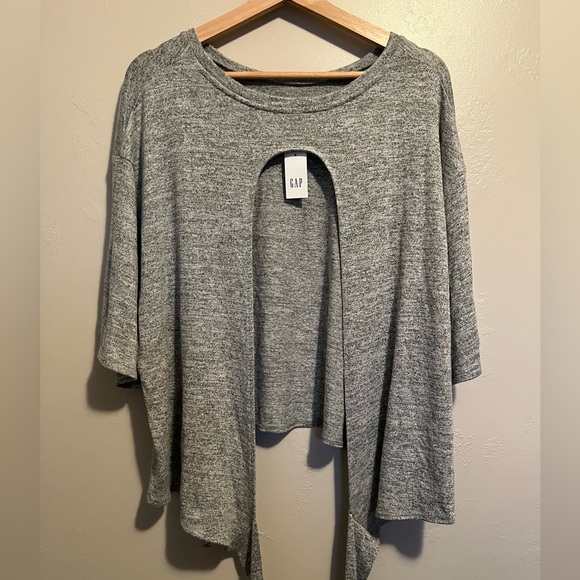 Gap Gray Short Sleeve Tie Wrap Around Tee NWT - Picture 3 of 12